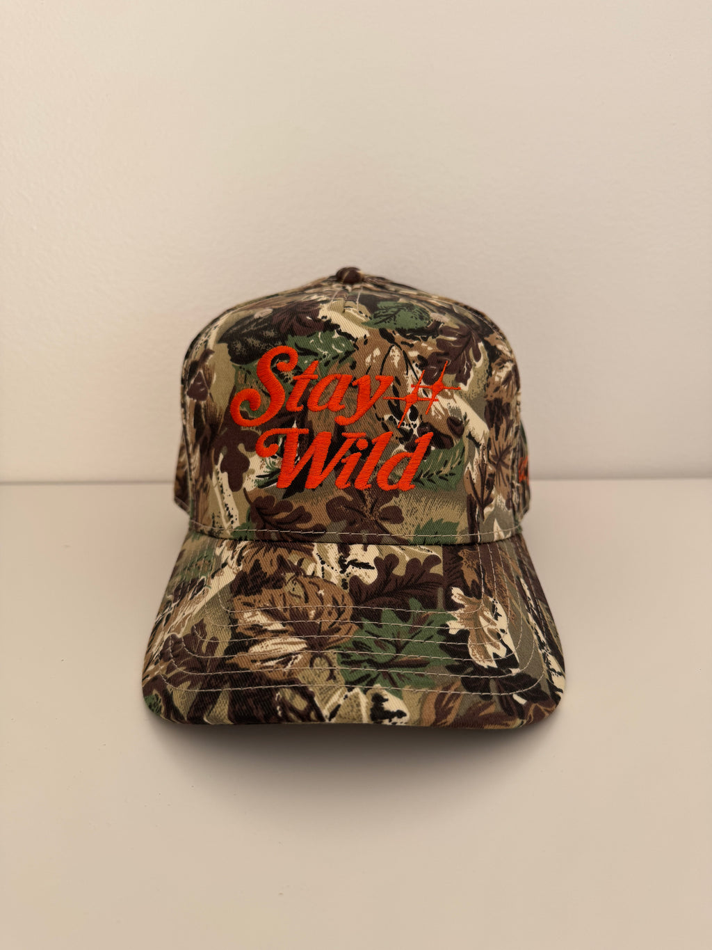 STAY WILD (ORANGE/CAMO)