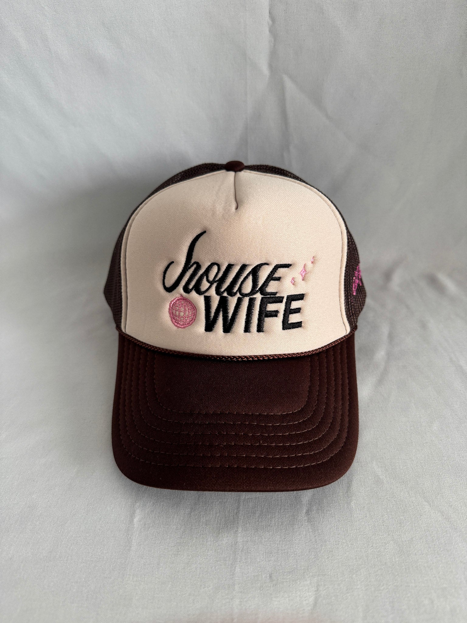 House Wife-Foam Trucker